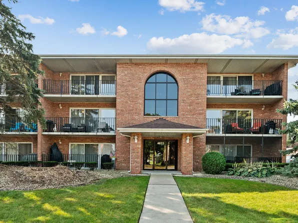 4933 E Circle Dr APT 110, Crestwood, IL 60418