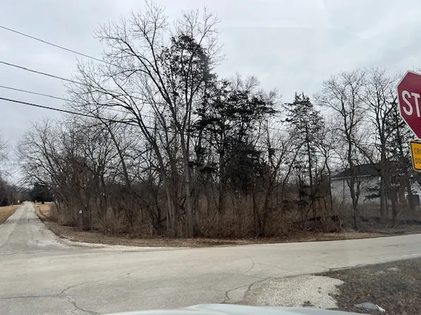 5603 Lenox Rd, Lisle, IL 60532