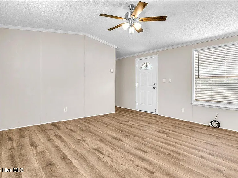 112 Coot Davis Rd — Photo 6