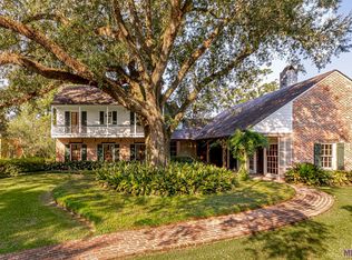 1 Oakshire Ave, Baton Rouge, LA 70806