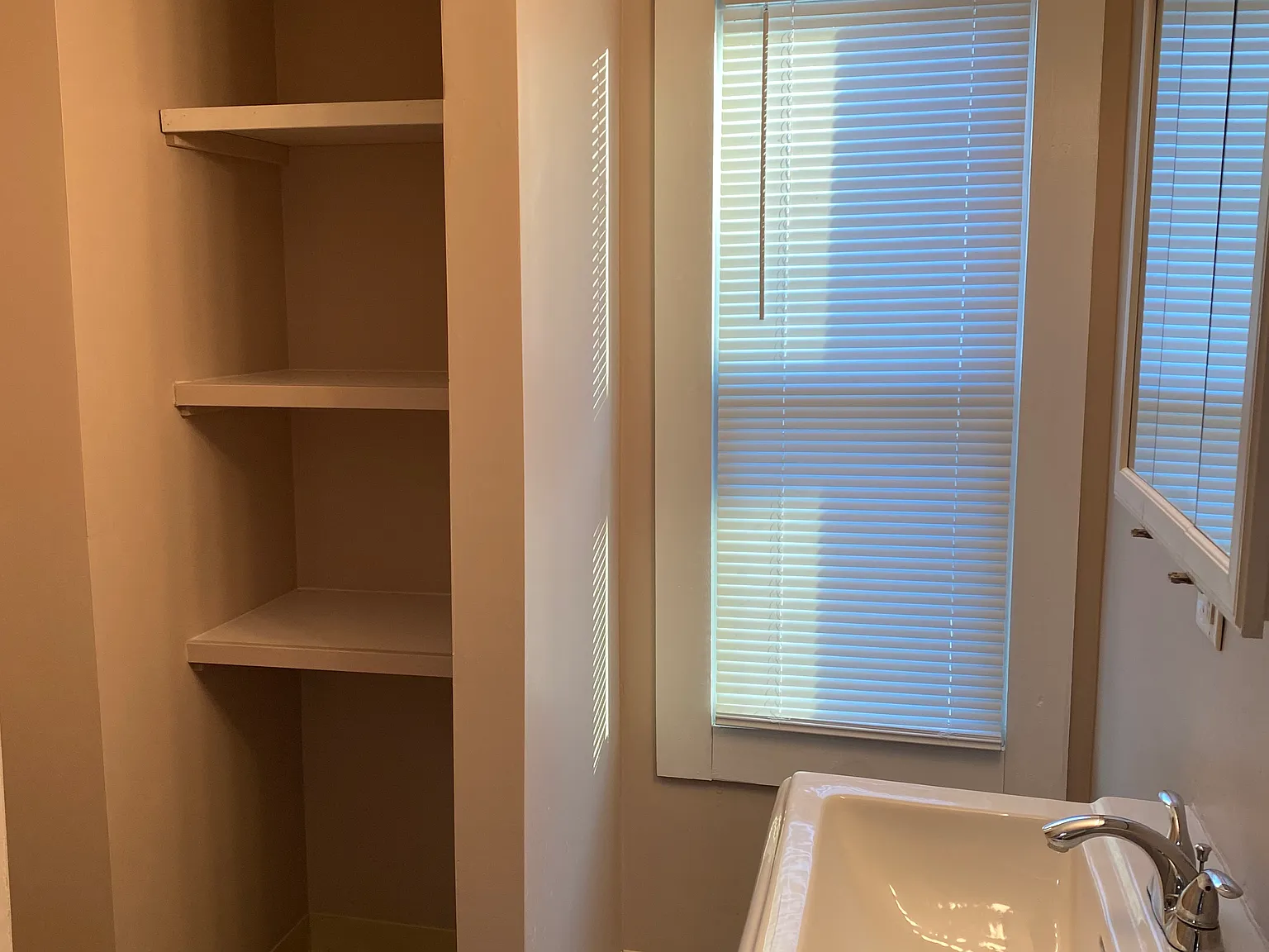 3 Argyle Pl — Photo 2