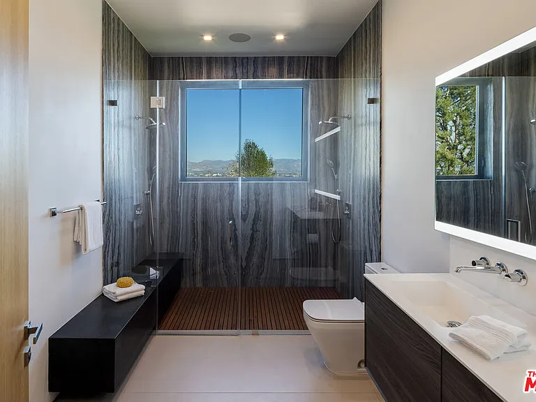 16801 Oak View Dr — Photo 30