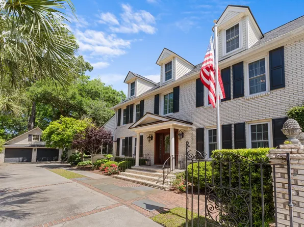 1043 Loyalist Ln, Mount Pleasant, SC 29464