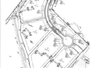 16 Andes Ln, Sinking Spring, PA 19608