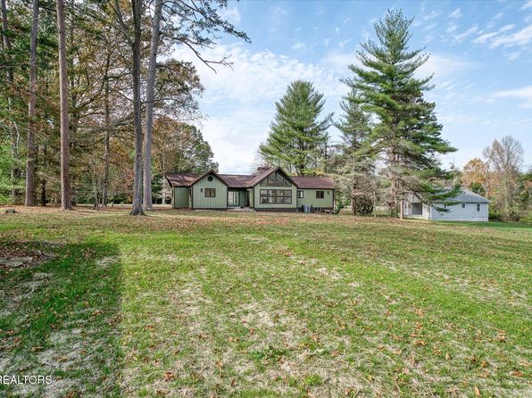 1651 Pennsylvania Ave, Jamestown, TN 38556
