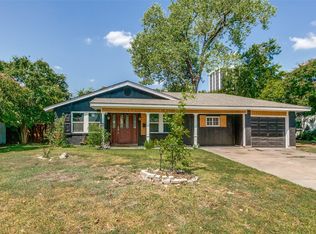 303 N Cottonwood Dr, Richardson, TX 75080