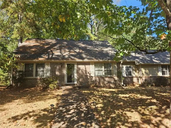 4360 Melanie Dr, Atlanta, GA 30349