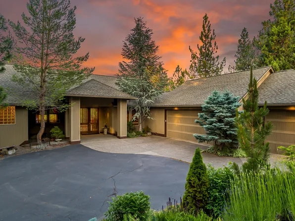 3560 NW Braid Dr, Bend, OR 97703