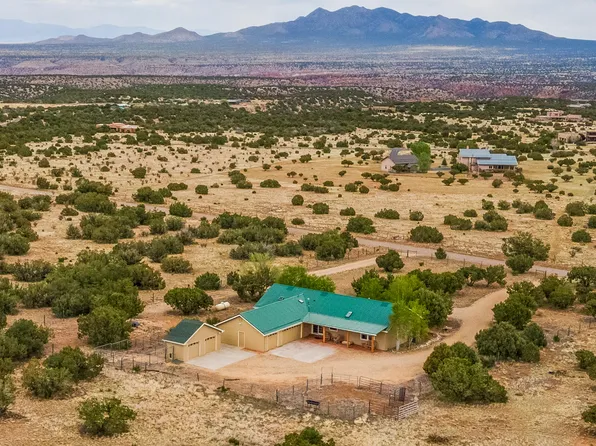 301 Faith Dr, Sandia Park, NM 87047