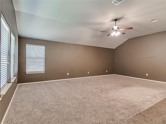 5th image of 18516 Lazo Dr