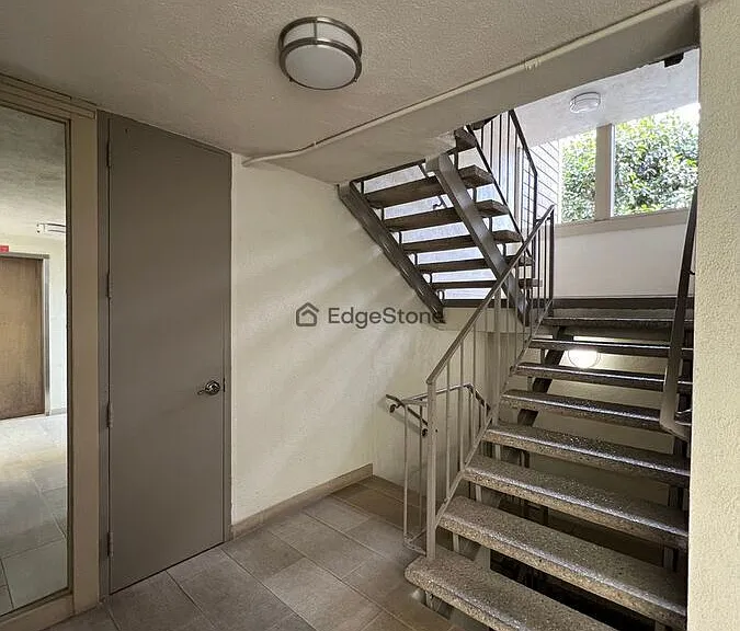 6526 Ocean Crest Dr #A214 — Photo 27