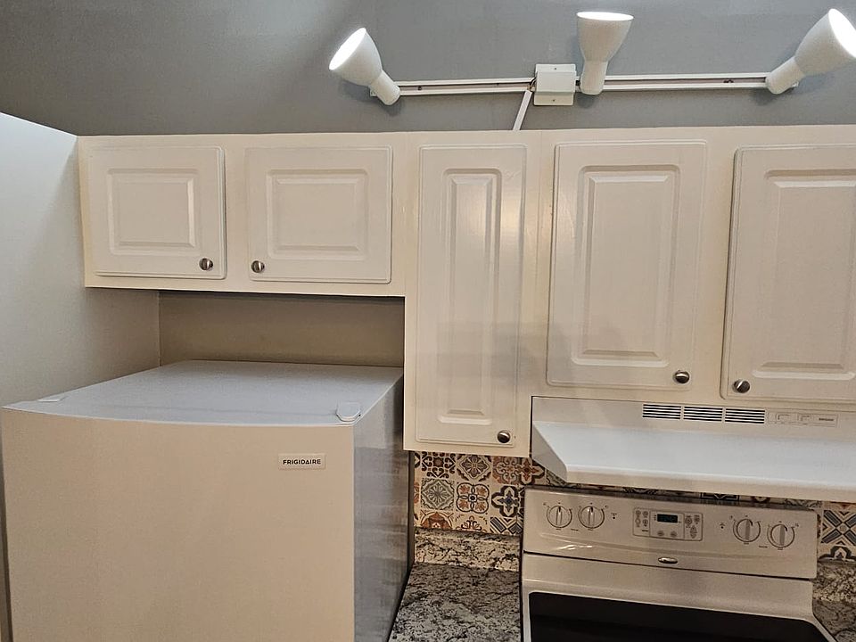 Pekin Apartments B 203 E Nettleton Ave Jonesboro, AR Zillow