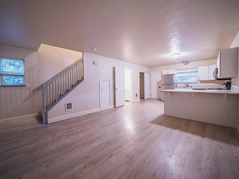 1380 Quince St — Photo 3