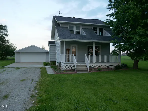 29658 Tracy Rd, Walbridge, OH 43465