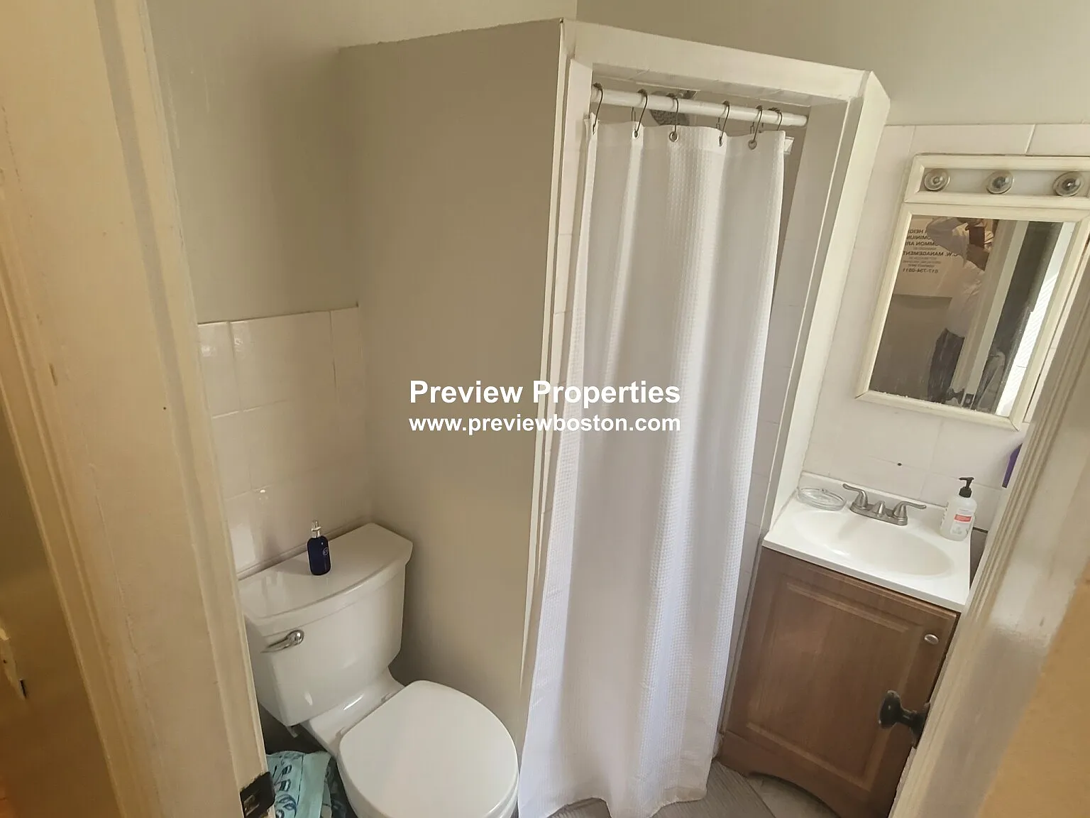 Studio, 1.0 bath, $2,200 — Photo 3
