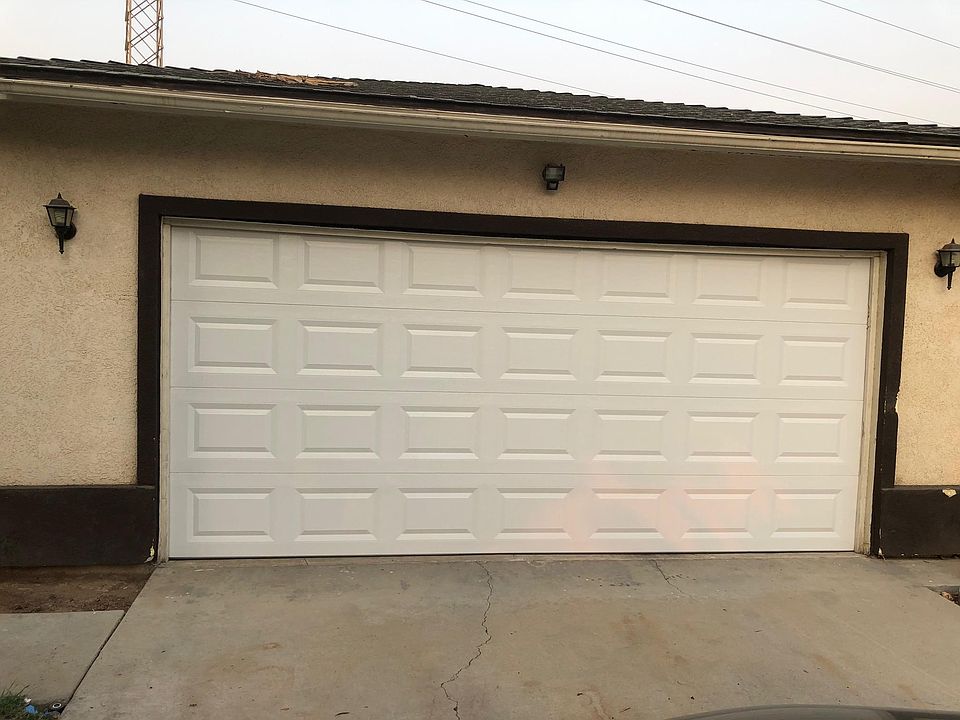 1st image of 604 W Sussex Way