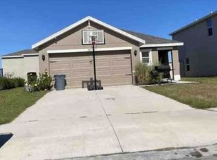 3811 Nippers Dr, Bradenton, FL 34208