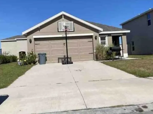 3811 Nippers Dr, Bradenton, FL 34208