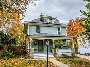 406 Oak St, Mount Horeb, WI 53572