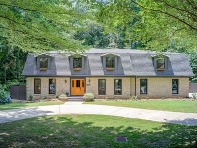 7050 Glenridge Dr, Sandy Springs, GA, 30328