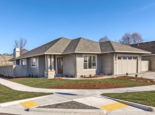 3903 Arizona Dr, Medford, OR