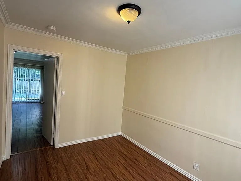 827Oxfo — Photo 10