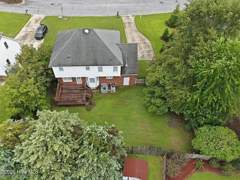 1707 Paramore Dr — Photo 32