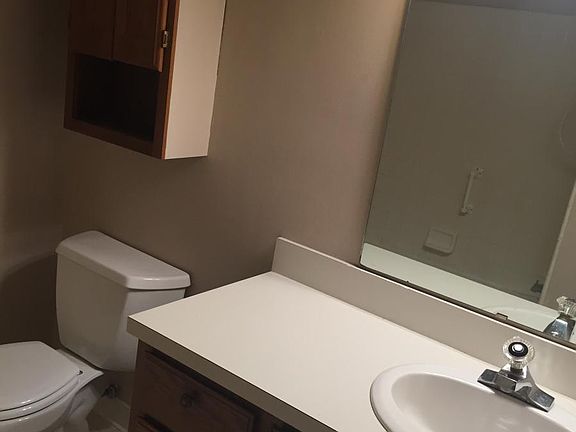 Nice bathroom