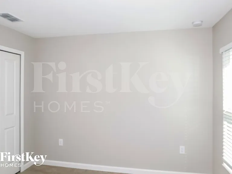 220 Southern Breeze Loop — Photo 12