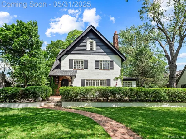 822 Suffield Ave, Birmingham, MI 48009