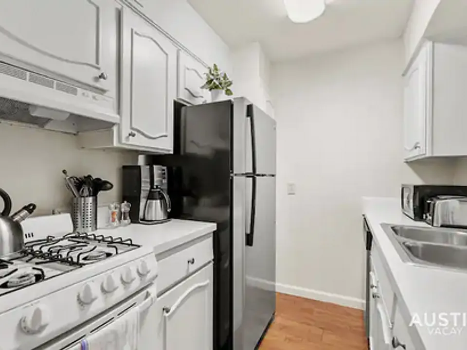 Tarrytown Flats
