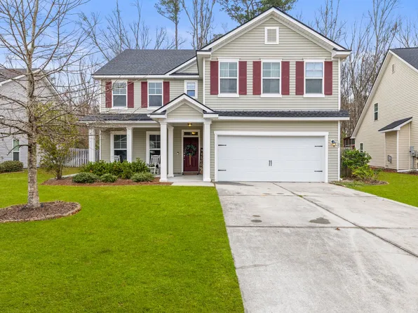 100 Richmond Walk Dr, Richmond Hill, GA 31324