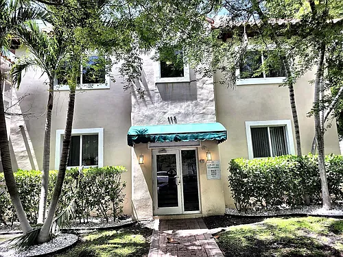 115 Menores Ave #7 Photo 1