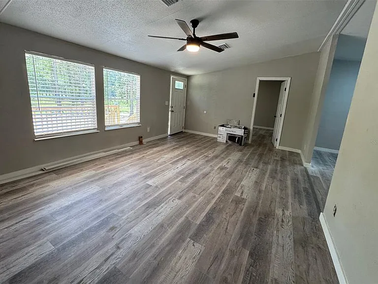 7420 NE 111th Pl — Photo 6