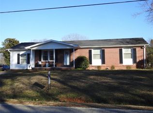 164 Burnt Tanyard Rd, West Union, SC 29696