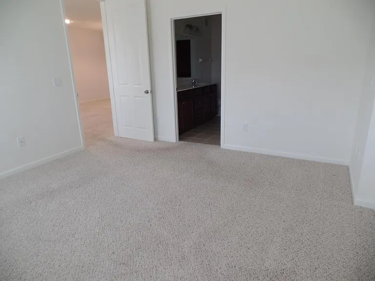 5516 Nottinghamshire Ln #1 — Photo 10