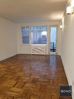 Rented by Bond New York | media 2