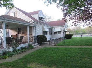 356 Daggett Ave, Pawtucket, RI 02861