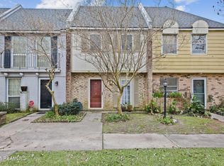 1326 Dulles Dr APT E, Lafayette, LA 70506