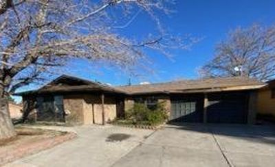 6401 Avenida La Costa NE, Albuquerque, NM, 87109