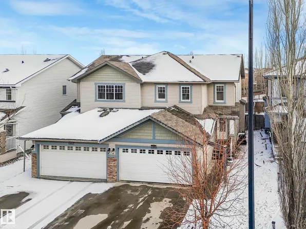 6032 Sunbrook Lndg, Strathcona County, AB T8H 0J5