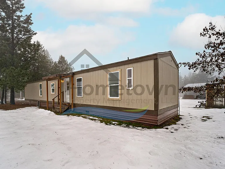 5415 E Grove Ave — Photo 2