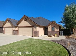653 Marijean Way APT B, Redding, CA 96003