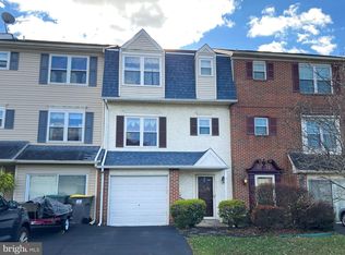 1098 Old Forge Rd, New Castle, DE 19720