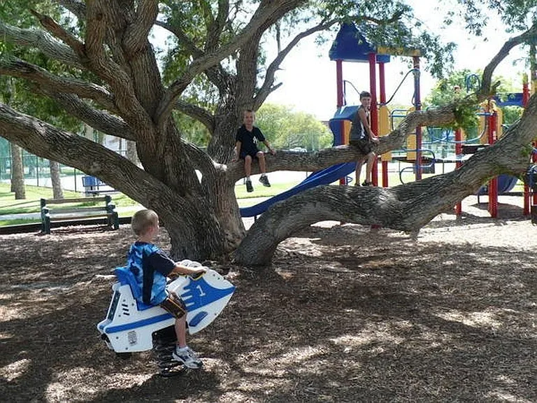 Rosselli Park