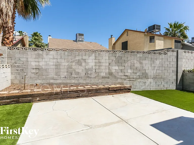 6612 Wheelbarrow Peak Dr — Photo 14