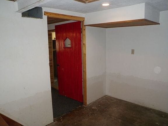 5th image of 1506 Haynes Ave