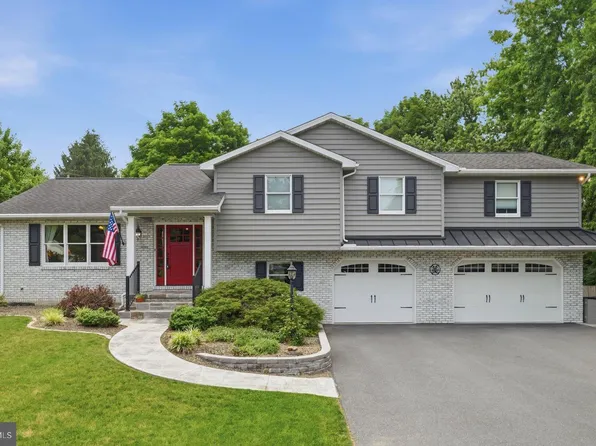 1188 Fiddlers Rd, Chambersburg, PA 17202
