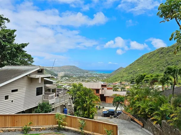 947 Uwao St #C, Honolulu, HI 96825