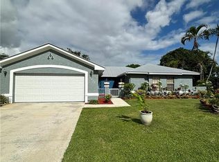 2017 SE Van Kleff Ave, Port Saint Lucie, FL 34952